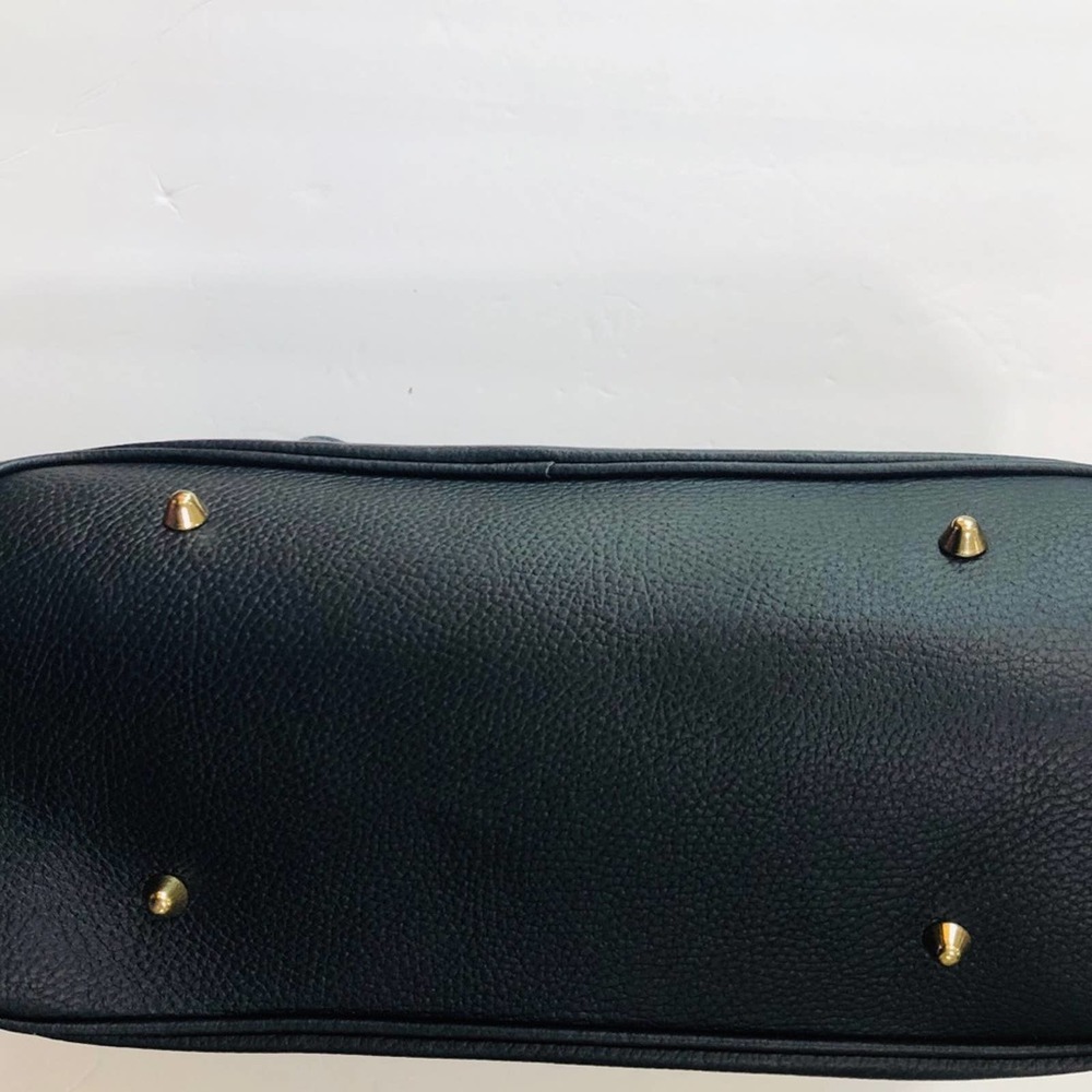 Sophisticated Navy Leather Tote Bag - Picture 6 of 15